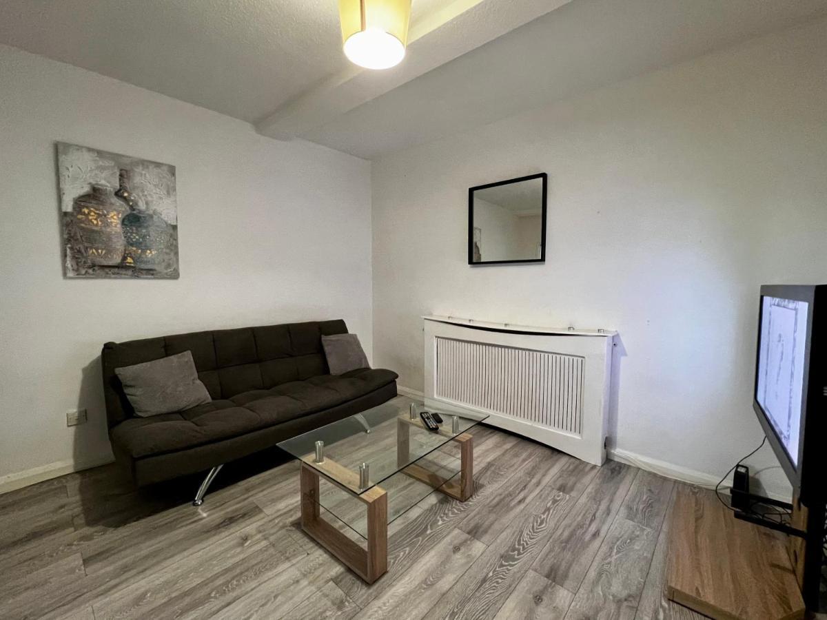 Lovely 2 Bedroom Apartment - Edinburgh City Centre エクステリア 写真